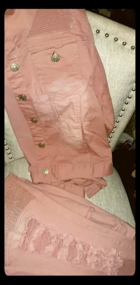 NWT Kroix matching mauve Jeans and Jacket